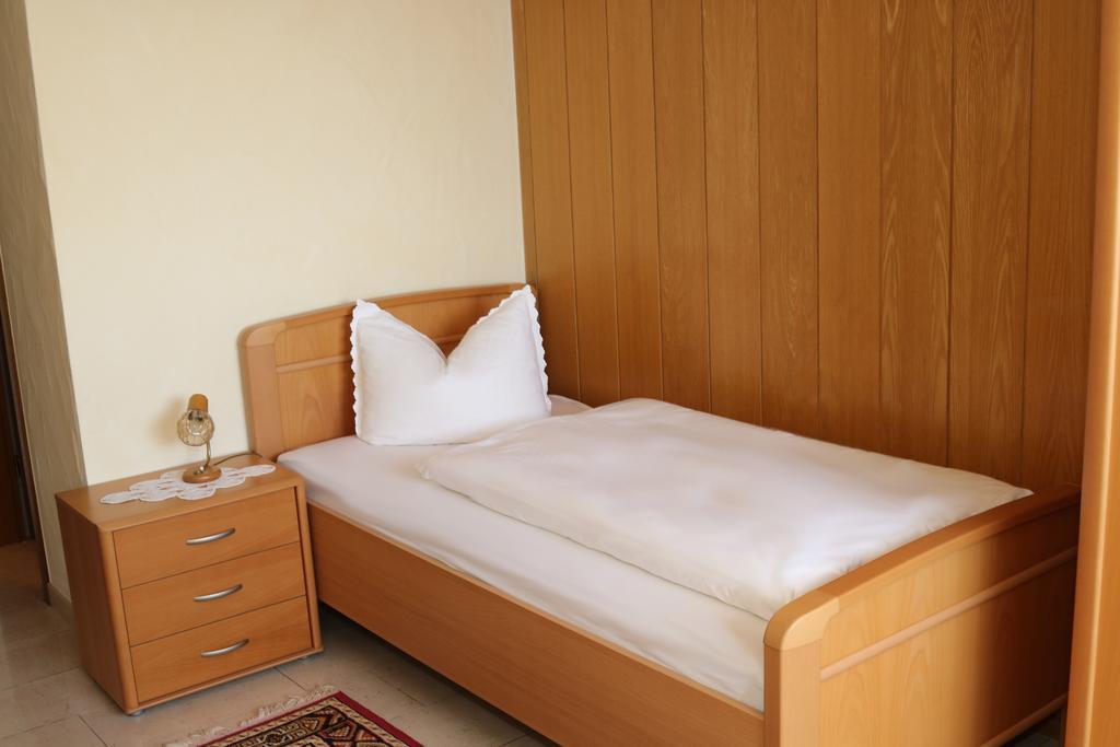 Hotel Restaurant Gilles Kollig Екстериор снимка